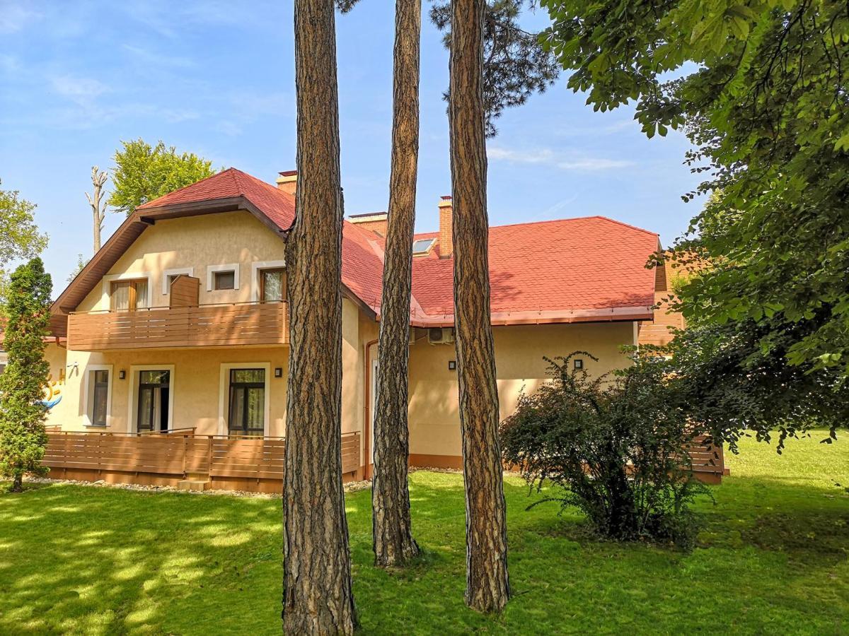 Hotel Solero Siófok Exterior foto